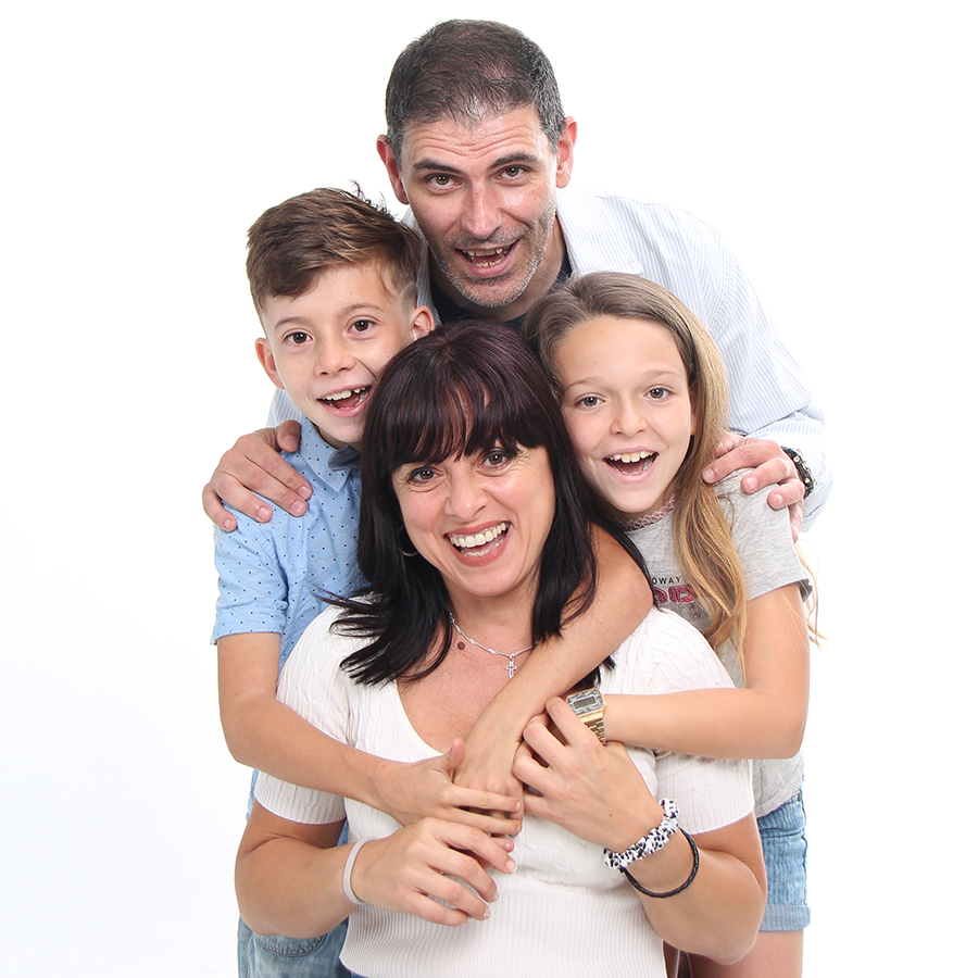 Daniel Hubscher fotografia de familia en estudio IMG flia