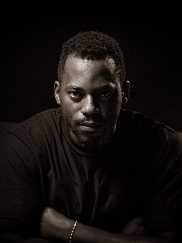 Foto en estudio para casting de modelo, actor o azafata Daniel Hubscher