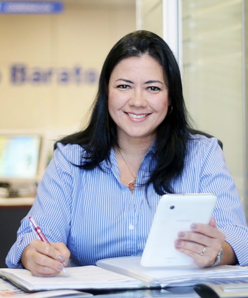 Retrato profesional de Sandra, agente inmobiliario en Tenerife -Daniel Hubscher fotografo profesional -0389