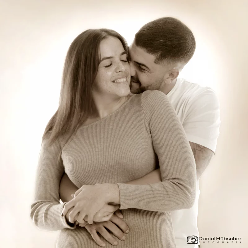 Sesiones-de-fotos-de-retratos-para-parejas-romanticas-en-estudio-Tenerife-Daniel-Hubscher